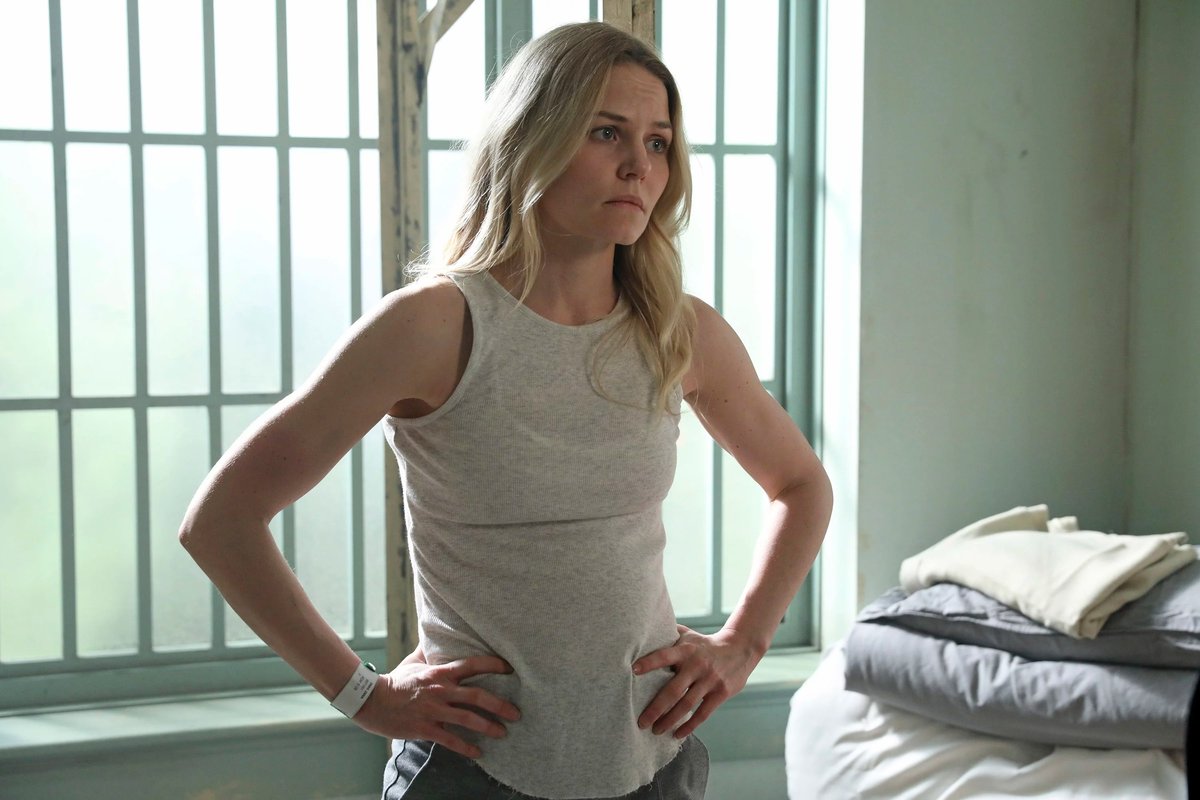 Once Upon a Time Season 6 Ending & Finale Explained Emmas Sacrifice